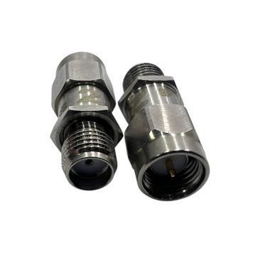 ВЧ аттенюатор SMA-F - SMA-M 9dB 2W 18GHz AT-SMA-F-SMA-M-9dB-2W-18G фото